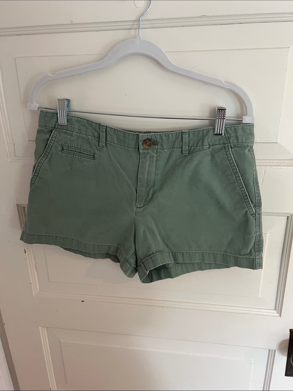 GAP Women's Olive Green Chino Shorts